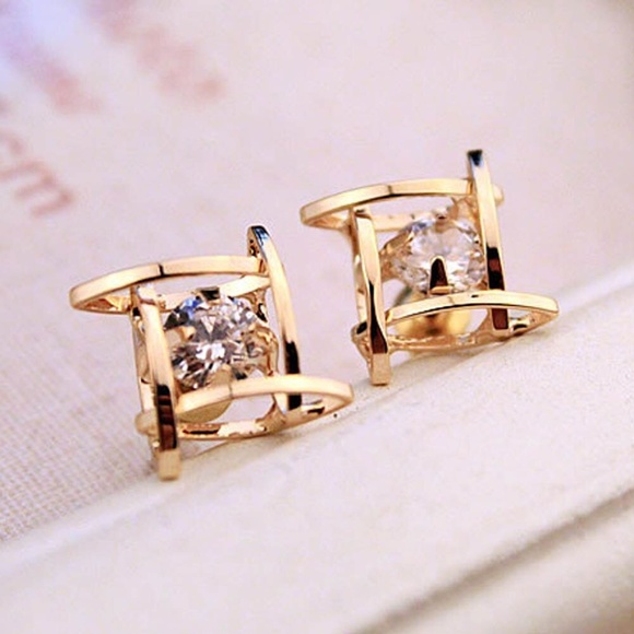 Silver Gold Diamond Geometric Stud Earrings - Picture 2 of 5